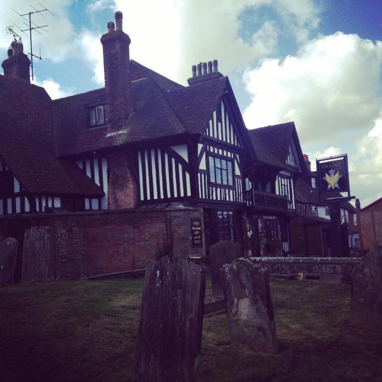 The Star And Eagle Hotel Goudhurst Exteriör bild